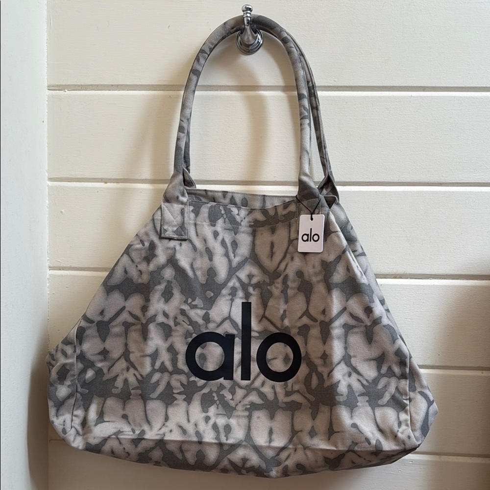 ALO yoga tote bag